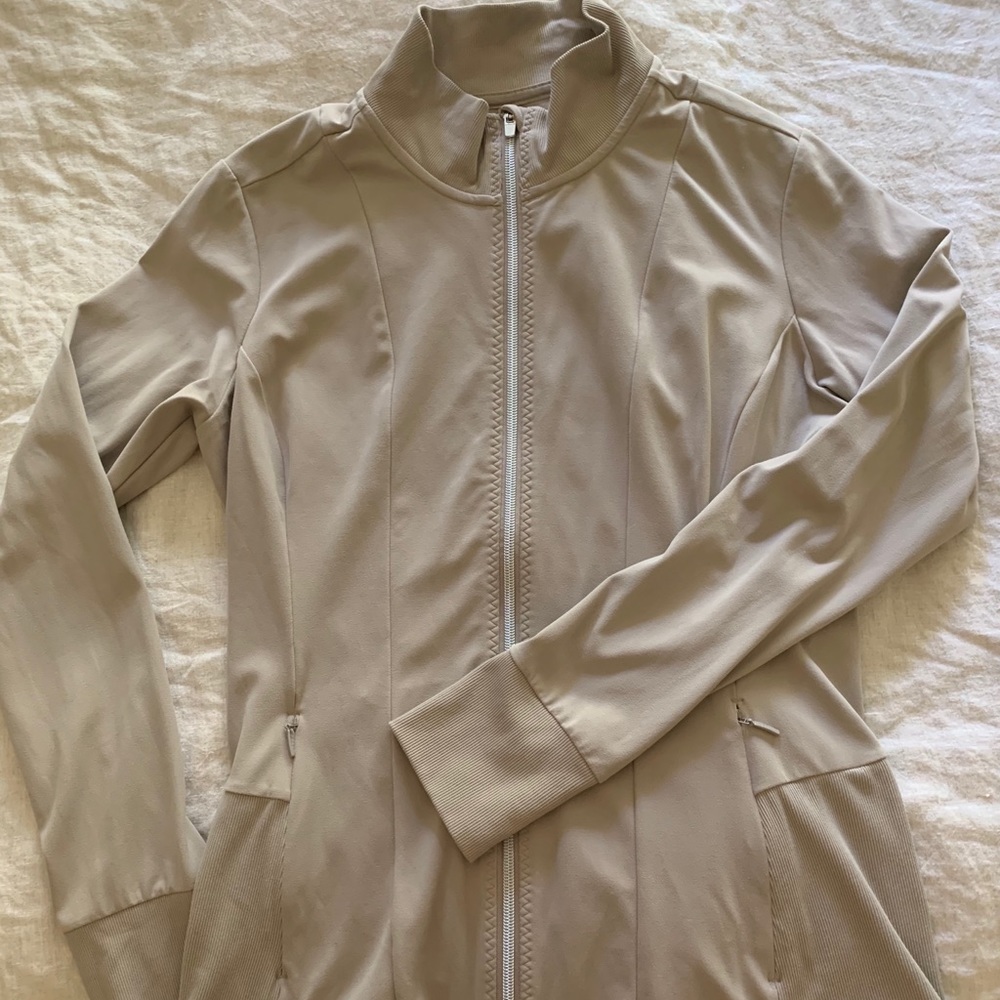 Athleta Salutation Shanti Jacket in Powervita